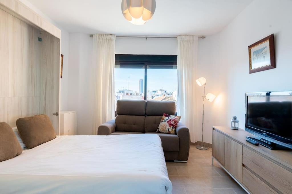 Estudio En Resitur By Thegoodtourist Seville Luaran gambar